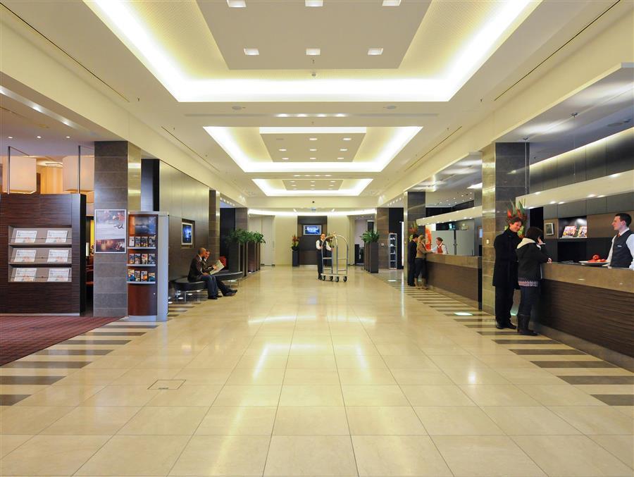 Novotel Am Tiergarten Hotel 4*